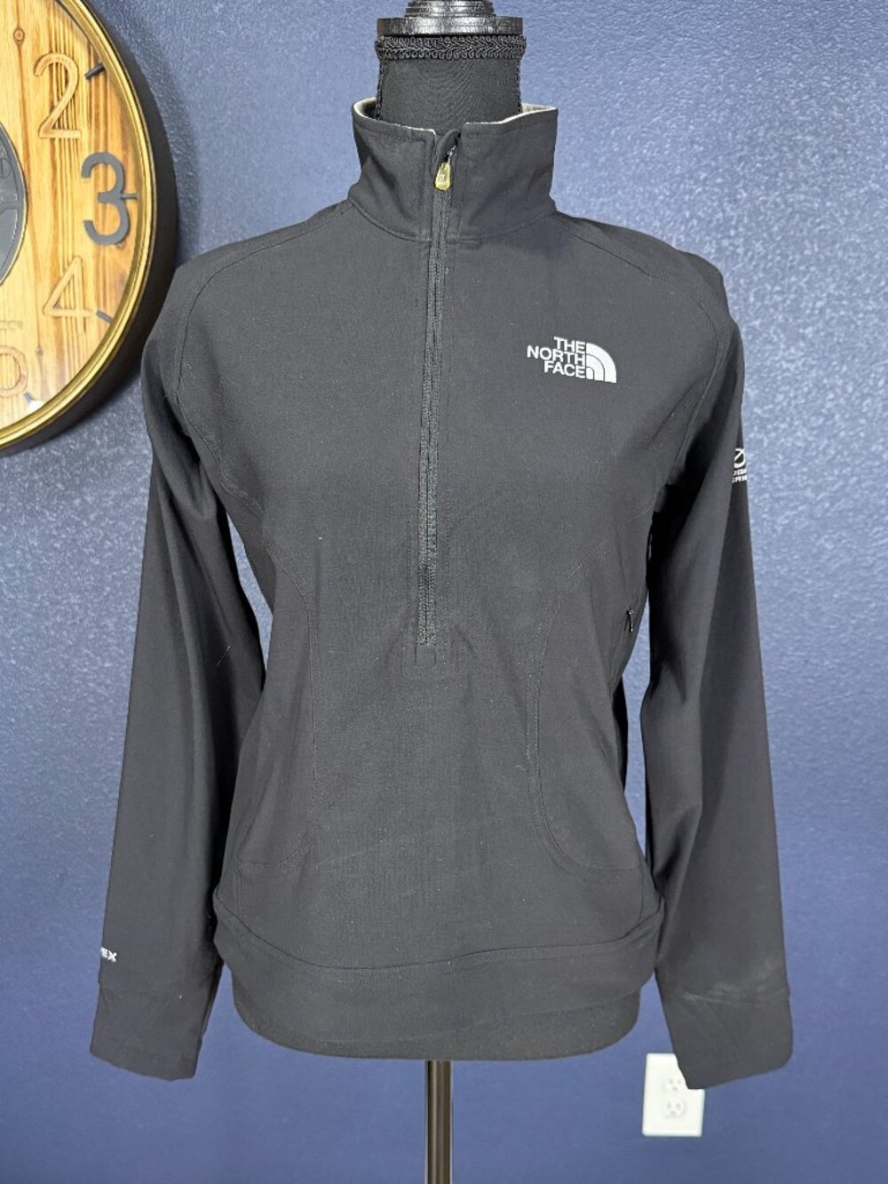The North Face Flight Series Black 1/4 Zip Pullover | S
